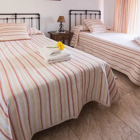 게스트하우스 Alba Taruta 2*