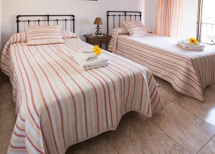 Vendégház Alba Taruta 2*